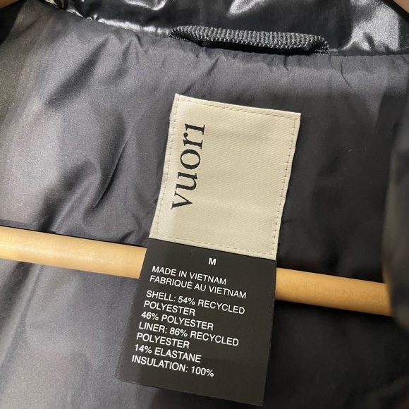 Vuori Women's Hudson Black Puffer Vest - Size M - Picture 4 of 8